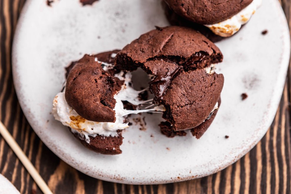 Chocolate S'mores Cookies - Nuzest UK